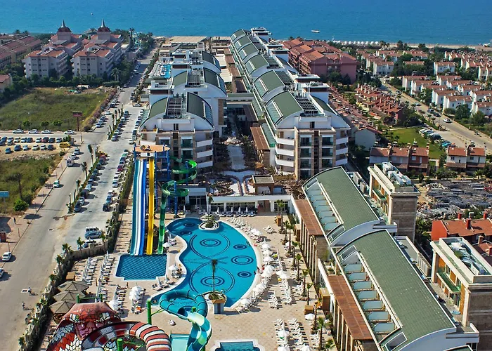 Crystal Waterworld Aqua Collection Hotel
